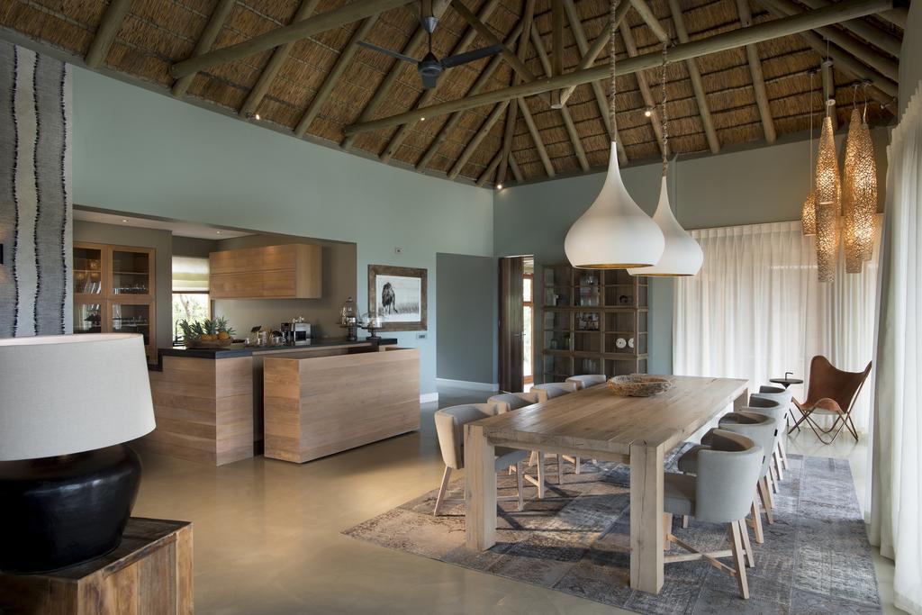 Mhondoro Safari Lodge & Villa Welgevonden Game Reserve Zewnętrze zdjęcie