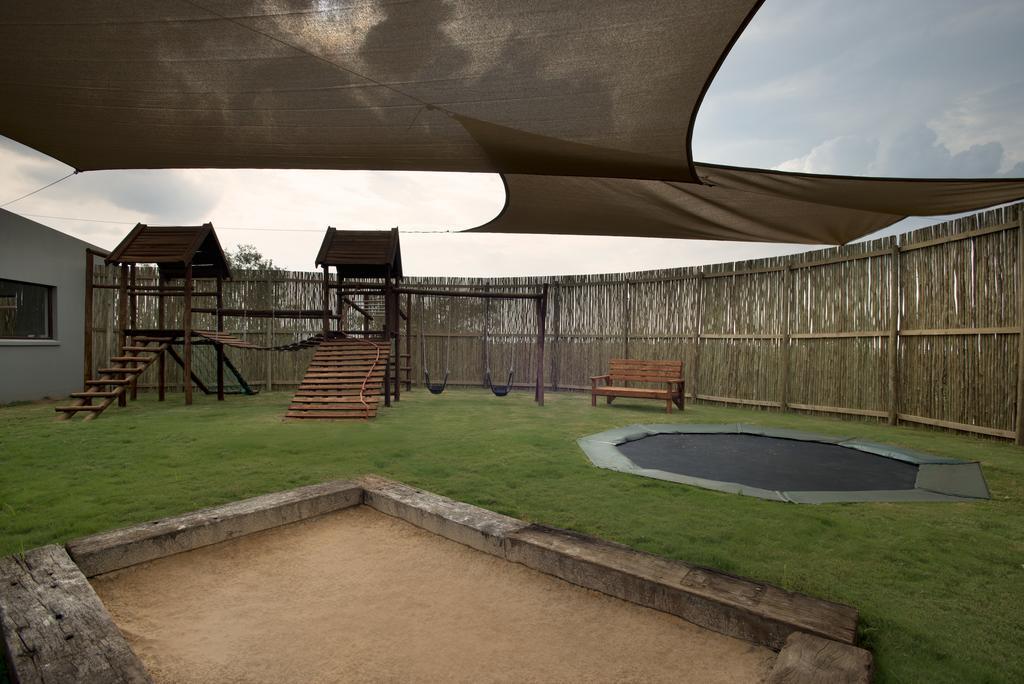 Mhondoro Safari Lodge & Villa Welgevonden Game Reserve Zewnętrze zdjęcie
