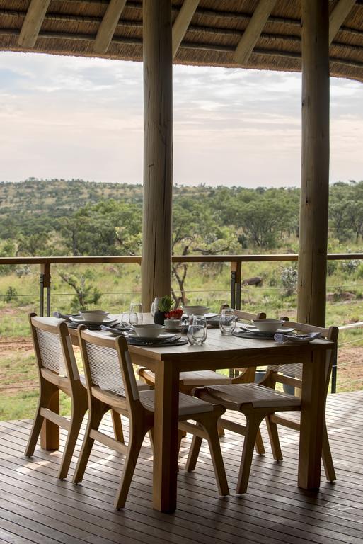 Mhondoro Safari Lodge & Villa Welgevonden Game Reserve Zewnętrze zdjęcie