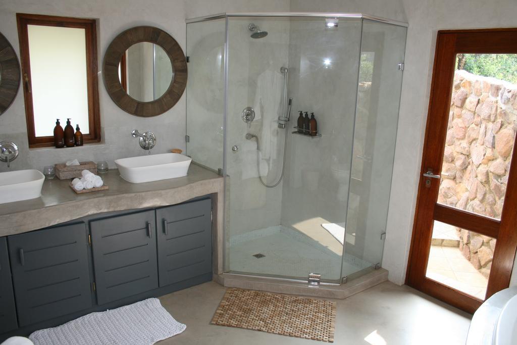 Mhondoro Safari Lodge & Villa Welgevonden Game Reserve Zewnętrze zdjęcie